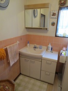 水廻りの一新で快適な暮らしを 水廻りの一新で快適な暮らしを